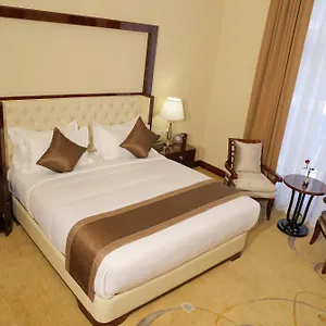 4* فندق سفير أديس